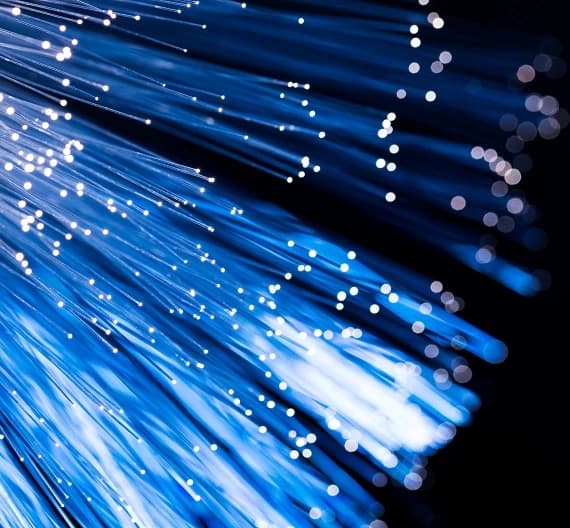 o-que-e-fibra-de-ponta-a-ponta-jpg-1-webp Fibra óptica e fibra de ponta a ponta: entenda a diferença!